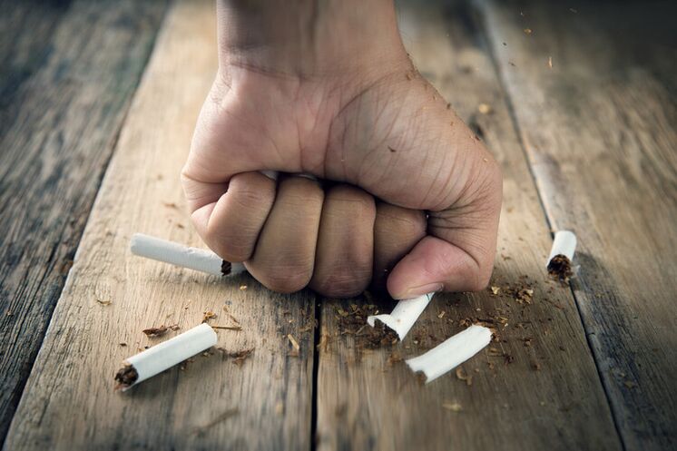 da odustane od pušenja